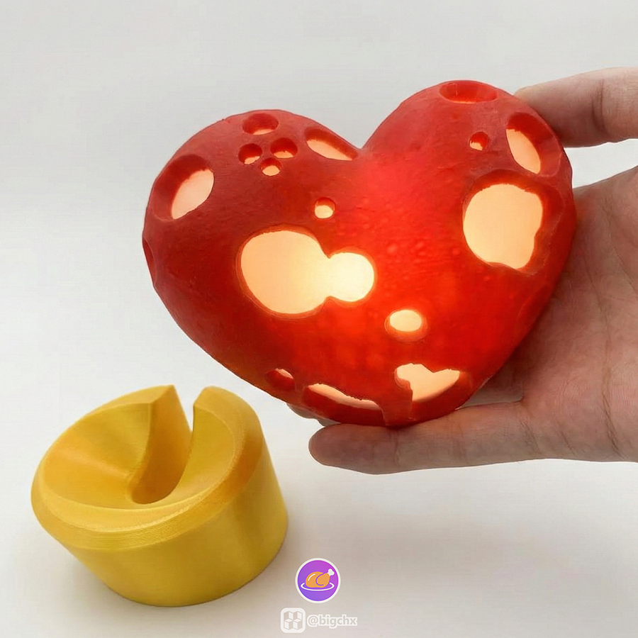 Heart-Shaped Moon Lamp - Image 4